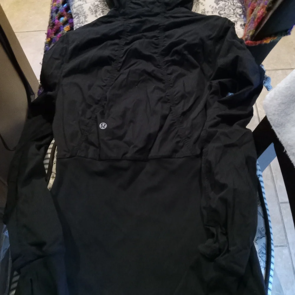 Jacket - Picture 2 of 6